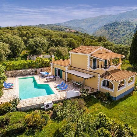 Villa Vingla By Villa Plus Kassiopi Exterior foto